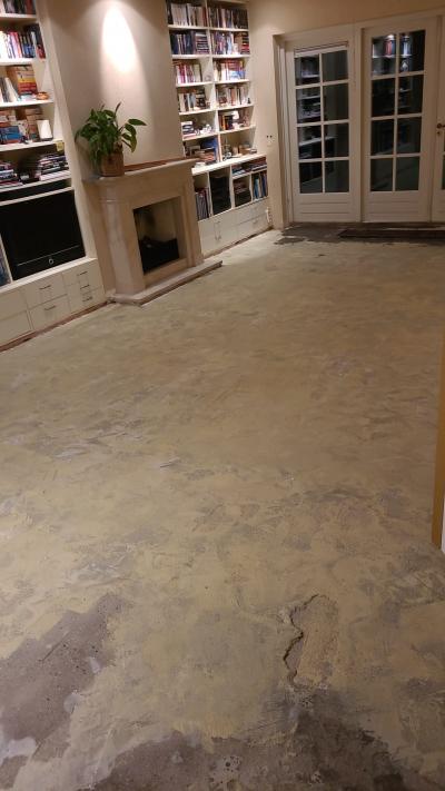 Voorbereiden egaliseren wf vloerbewerking